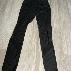 Leggings. Size small